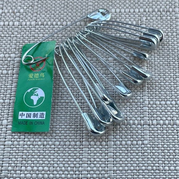 Safety Pins Lot of 150 Pins Silver Tone Pins for Craft Sewing clothes 150 - Picture 6 of 7